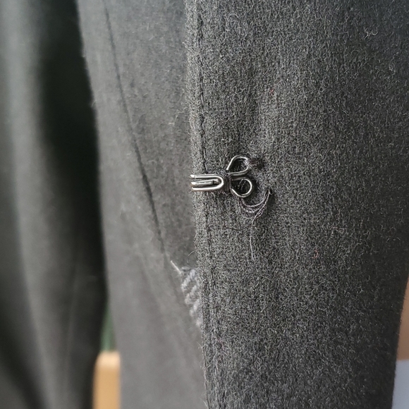 New Coldwater Creek Classic Flower Trimmed Black & Gray Wool Jacket/ Blazer Sz 8 - Picture 4 of 9